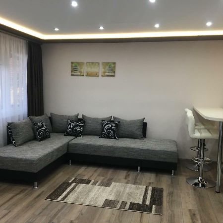 F&M Apartman 埃格尔 外观 照片