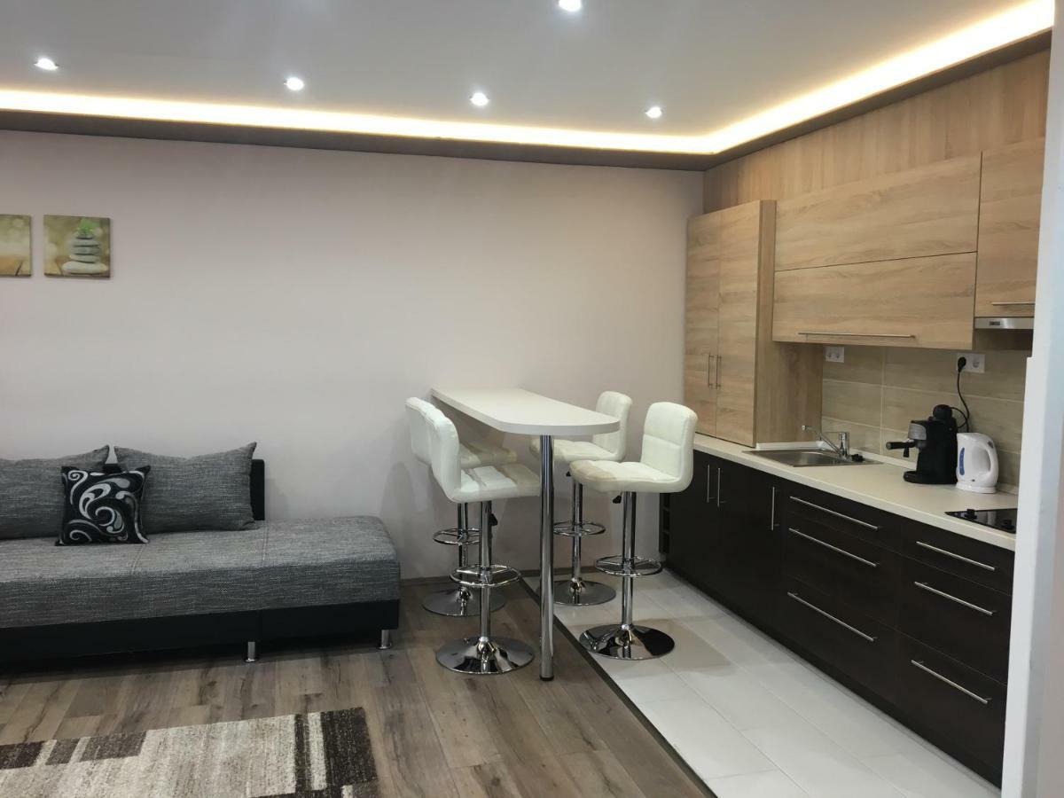 F&M Apartman 埃格尔 外观 照片